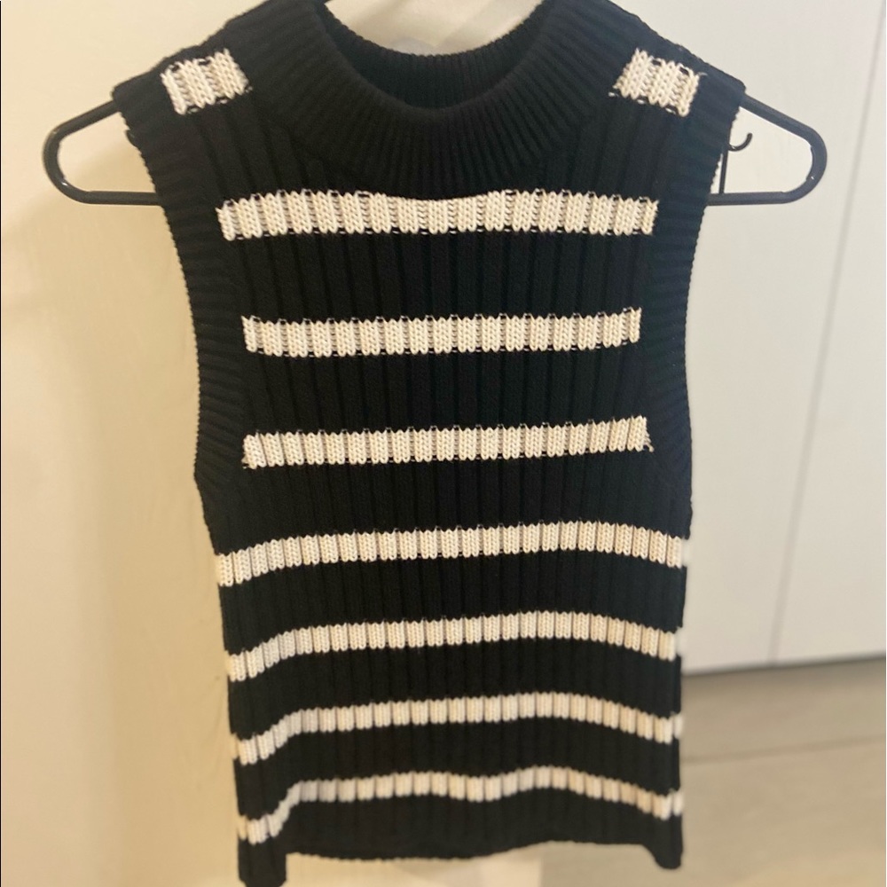 Intermix knit sweater - Picture 2 of 4